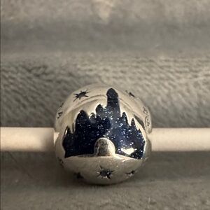 Pandora Disney Parks Disneyland Castle 60 Silver and Blue CZ Accent Stones NIB